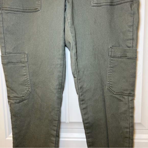 No Boundaries Olive Green Women’s Cargo‎ Pants Pockets Size XXS - Picture 5 of 15